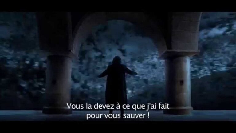 vampire-diaries-streaming-plongez-dans-lunivers-sombre-et-envoutant-des-vampires