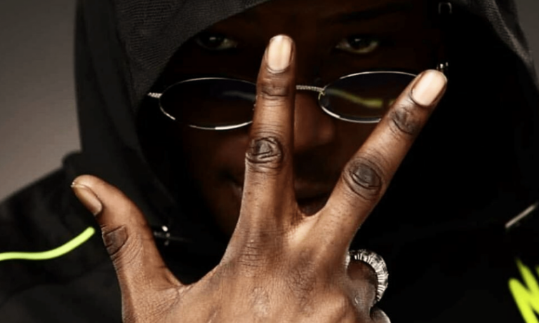 la-fortune-de-ninho-un-succes-fulgurant-dans-lindustrie-musicale