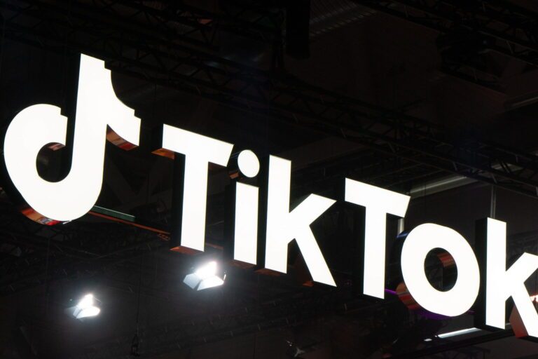 comment-epingler-un-commentaire-sur-tiktok-le-guide-complet-pour-mettre-en-avant-vos-reactions